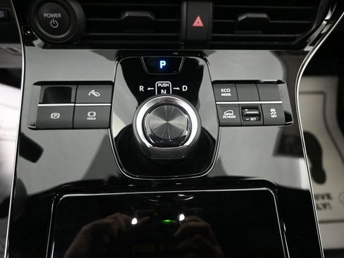 Used 2023 Toyota bZ4X XLE image 15