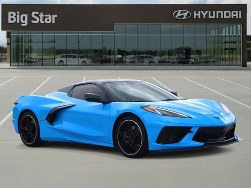Used 2025 Chevrolet Corvette Stingray Preferred Conv w/ Z51 Performance Package RWD image 6