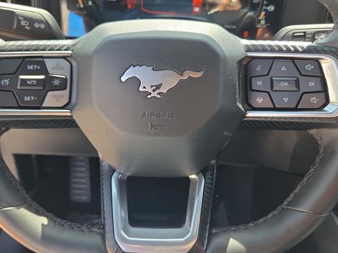Used 2024 Ford Mustang Coupe RWD image 24