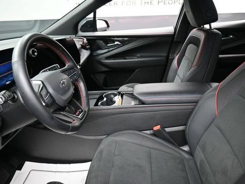 Certified 2024 Chevrolet Blazer EV RS AWD/4WD image 16
