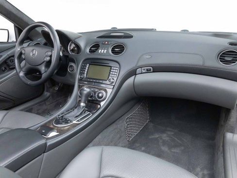 Used 2006 Mercedes-Benz SL 65 AMG image 2