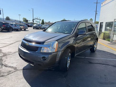 Used 2009 Chevrolet Equinox LTZ AWD/4WD image 3