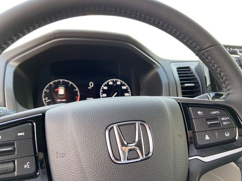 New 2026 Honda Odyssey EX-L image 24