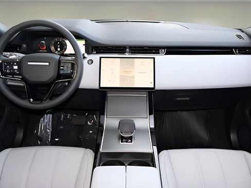 New 2026 Land Rover Range Rover Evoque S AWD/4WD image 13