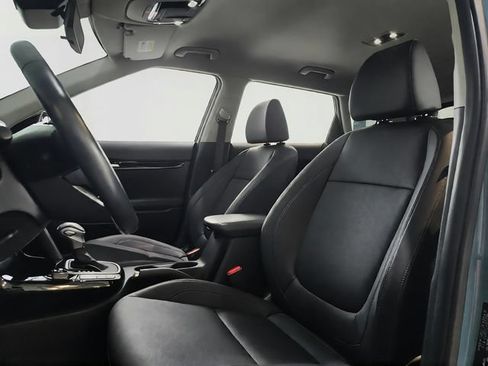 Certified 2025 Kia Seltos EX AWD/4WD image 12