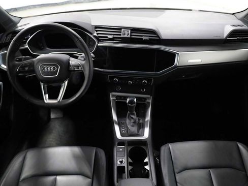 Certified 2025 Audi Q3 2.0T Premium w/ Convenience Package image 24