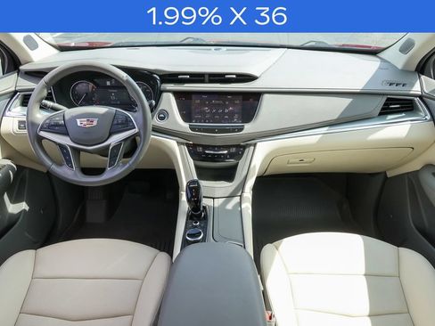 Used 2021 Cadillac XT5 Premium Luxury w/ LPO, Floor Liner Package AWD/4WD image 8