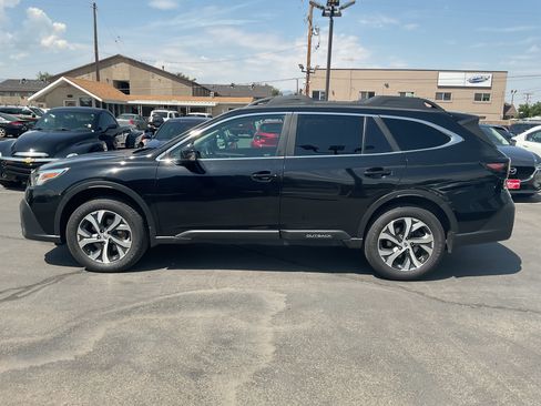 Used 2022 Subaru Outback Limited w/ Popular Package #2 AWD/4WD image 5