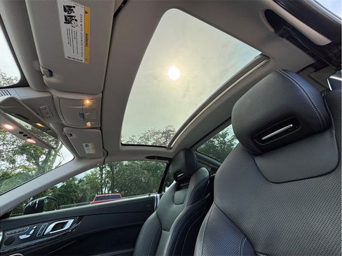 Used 2015 Mercedes-Benz SL 550 image 39