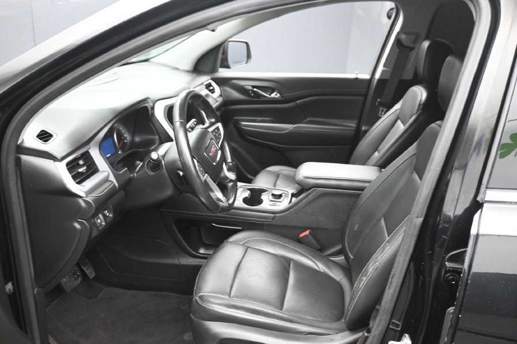Used 2020 GMC Acadia SLT AWD/4WD image 16