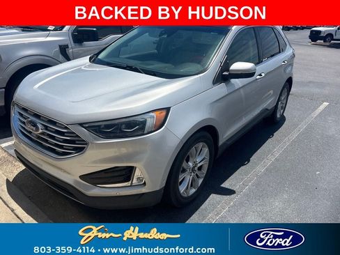 Used 2019 Ford Edge Titanium w/ Equipment Group 301A FWD image 1