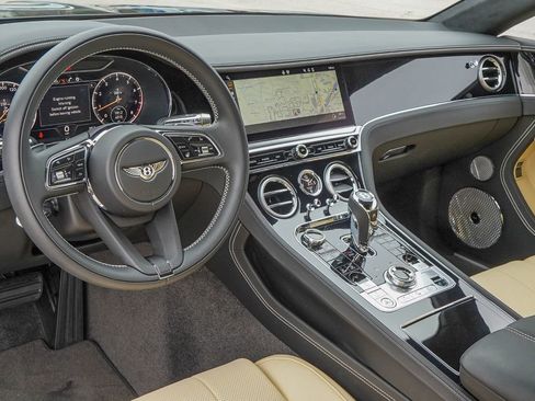 Used 2024 Bentley Continental GT AWD/4WD image 17