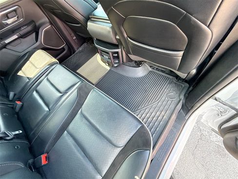 Used 2023 RAM 1500 Laramie image 31