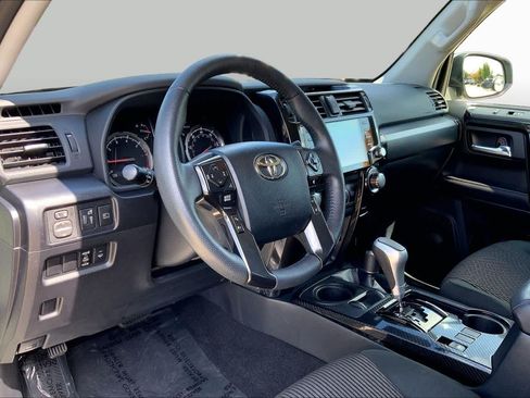 Used 2023 Toyota 4Runner TRD Off-Road AWD/4WD image 17