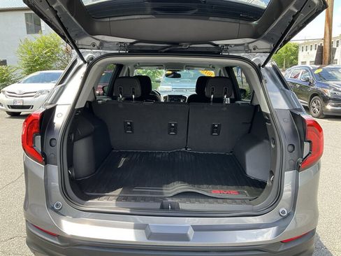 Used 2018 GMC Terrain SLE AWD/4WD image 12