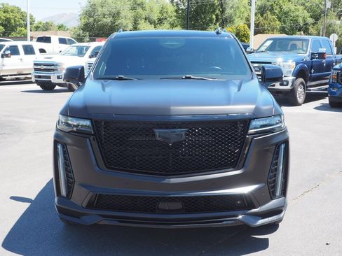 Used 2023 Cadillac Escalade V AWD/4WD image 2