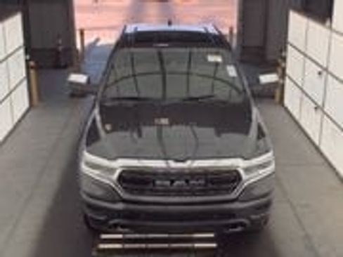 Used 2019 RAM 1500 Limited image 3