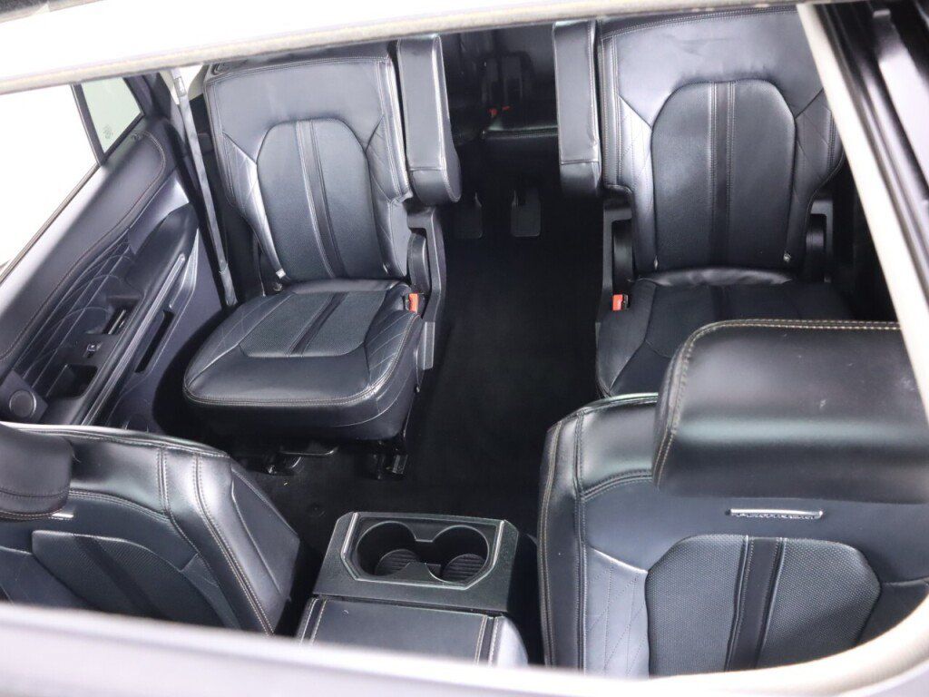 Used 2020 Ford Expedition Platinum AWD/4WD image 37