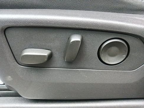 Used 2024 Chevrolet Silverado 1500 High Country w/ Technology Package image 16