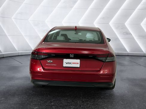 Used 2024 Honda Accord EX image 5
