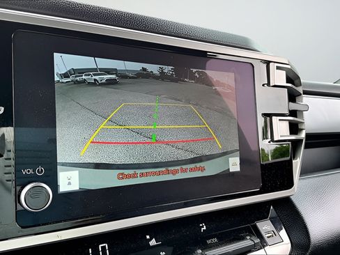 Used 2025 Toyota Tundra SR5 w/ SR5 Convenience Package AWD/4WD image 13