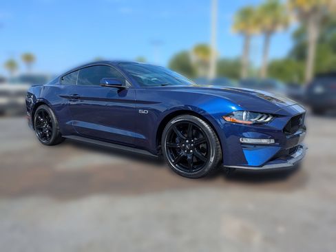 Used 2019 Ford Mustang GT Premium w/ Equipment Group 401A RWD image 2