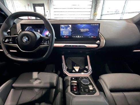 Used 2025 BMW X3 xDrive30i w/ Convenience Package image 15