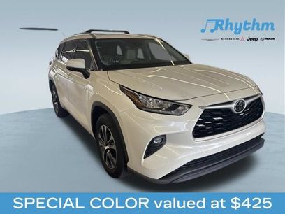 Used 2020 Toyota Highlander XLE