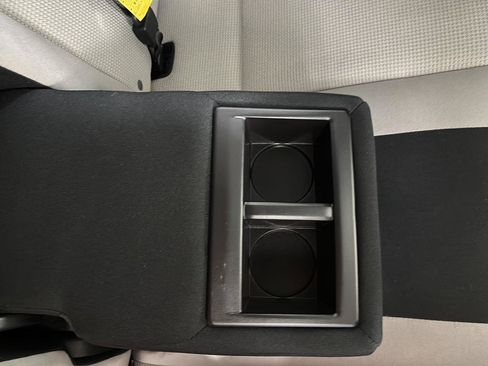 Used 2017 Toyota RAV4 XLE w/ Convenience Package AWD/4WD image 17