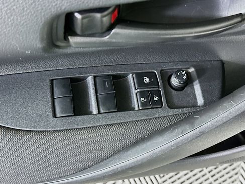 Used 2023 Toyota Corolla LE w/ Carpet Mat Package (TMS) image 15