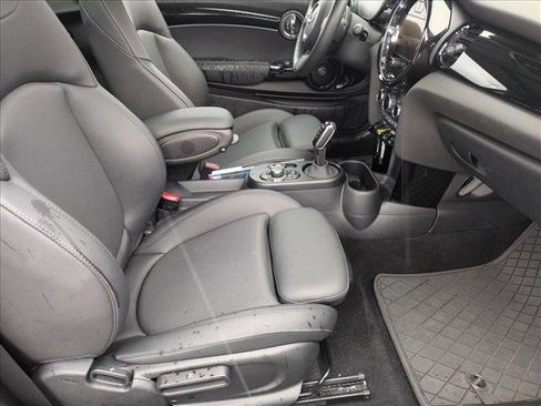 Used 2024 MINI Cooper SE image 22