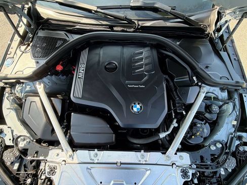 Used 2023 BMW 430i xDrive Convertible w/ M Sport Package AWD/4WD image 17