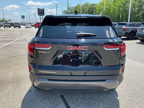 Certified 2026 GMC Terrain Elevation FWD image 22