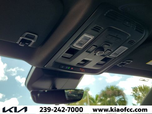 Used 2022 Cadillac Escalade ESV Sport w/ Touring Package RWD image 35