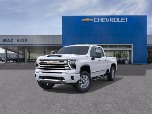 New 2026 Chevrolet Silverado 2500 High Country w/ Technology Package AWD/4WD image 8