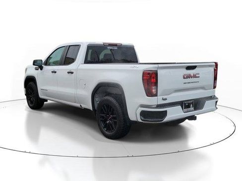 Used 2023 GMC Sierra 1500 Pro w/ Graphite Edition image 3