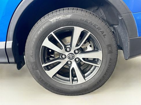 Used 2017 Toyota RAV4 XLE w/ Plus Special Value Package FWD image 11