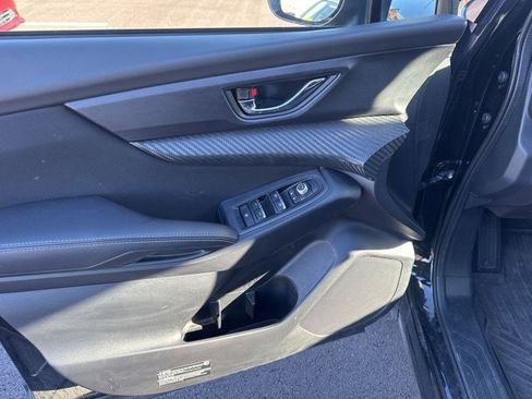 Used 2023 Subaru Ascent Premium w/ Convenience Package image 18