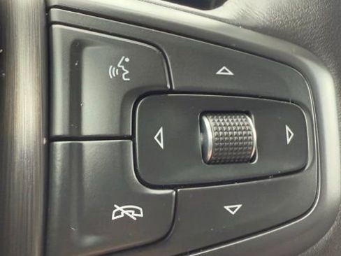 Used 2025 GMC Sierra 2500 AT4X image 55