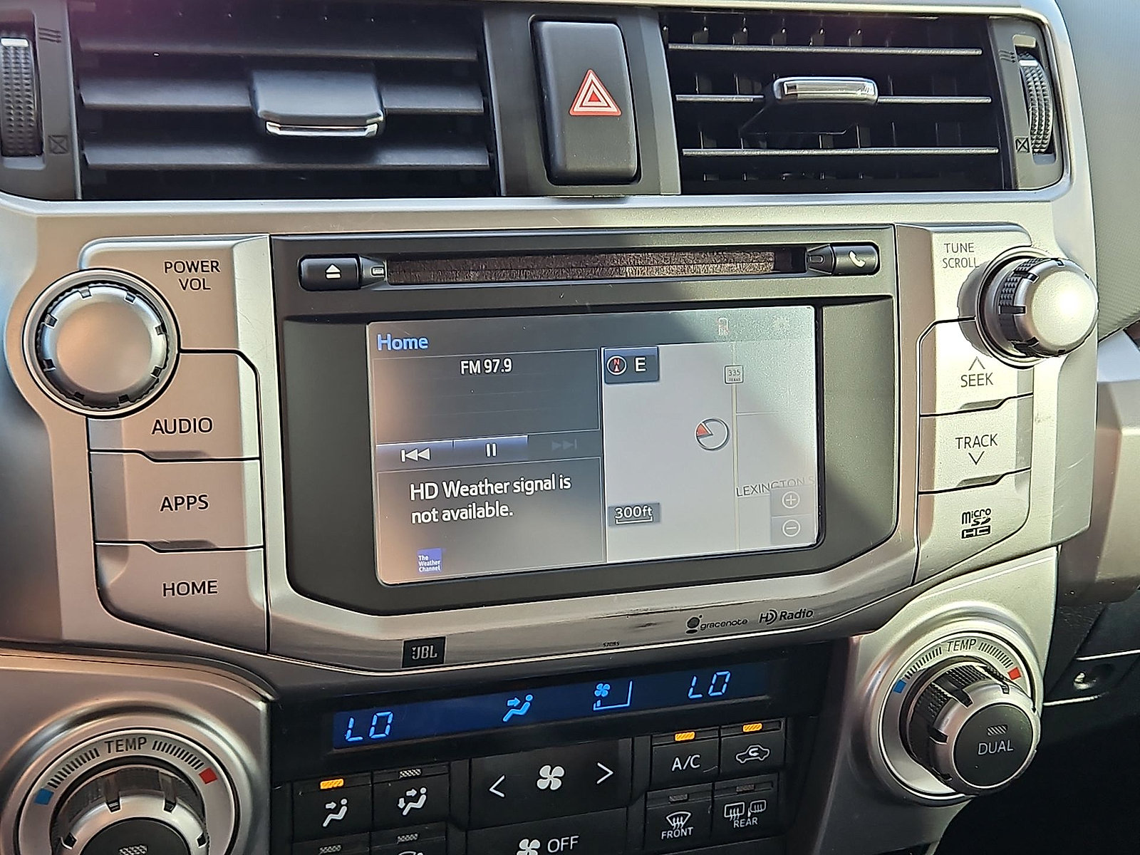 Used 2015 Toyota 4Runner Limited AWD/4WD image 19