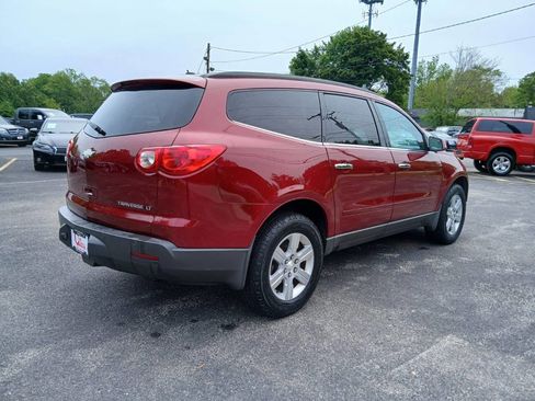 Used 2011 Chevrolet Traverse LT w/ Personal Connectivity Package image 6