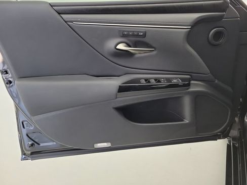 Used 2024 Lexus ES 350 w/ Premium Package FWD image 17