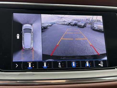 Used 2020 Buick Enclave Avenir w/ Avenir Technology Package image 35