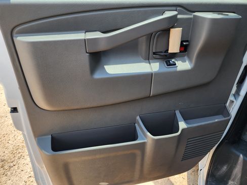 New 2024 Chevrolet Express 3500 w/ Power Convenience Package image 20