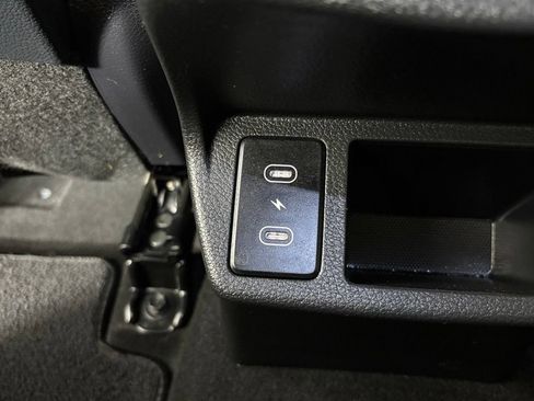 Used 2024 Kia Seltos EX FWD image 35