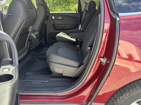 Used 2009 Chevrolet Traverse LT AWD/4WD image 20