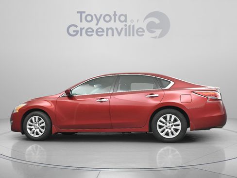 Used 2015 Nissan Altima 2.5 S w/ Power Driver Seat Package FWD image 7