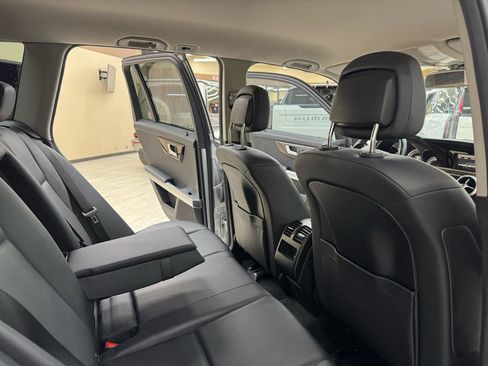 Used 2014 Mercedes-Benz GLK 350 2WD image 34