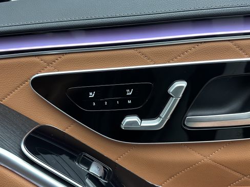 Used 2021 Mercedes-Benz S 580 4MATIC Sedan image 35