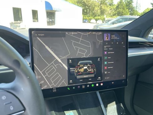 Used 2023 Tesla Model X AWD/4WD image 24